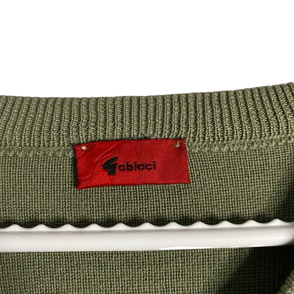 Gabicci Men's Green V-Neck Pullover Knit Sweater - Picture 4 of 8